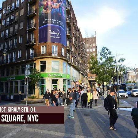 Little Americas Metropolitan Apartments *