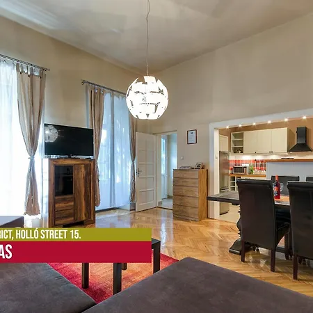 Little Americas Metropolitan Apartments