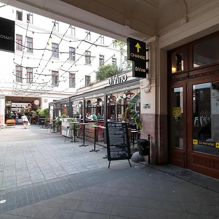 Little Americas Metropolitan Apartments Budapest