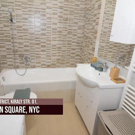 Little Americas Metropolitan Apartments *